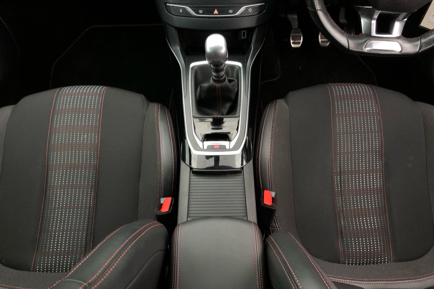 Used Peugeot 308 2018 for sale - 75871765: Photo 9