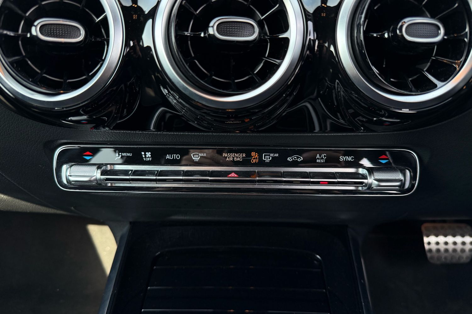 Used Mercedes-Benz GLA 2021 for sale - 76030563: Photo 7