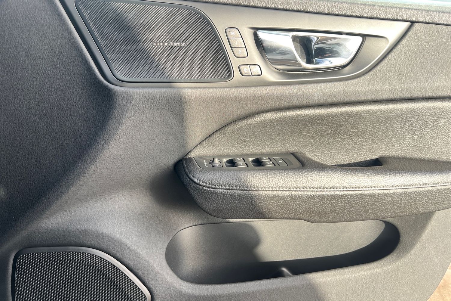 Used Volvo V60 2020 for sale - 77515136: Photo 17