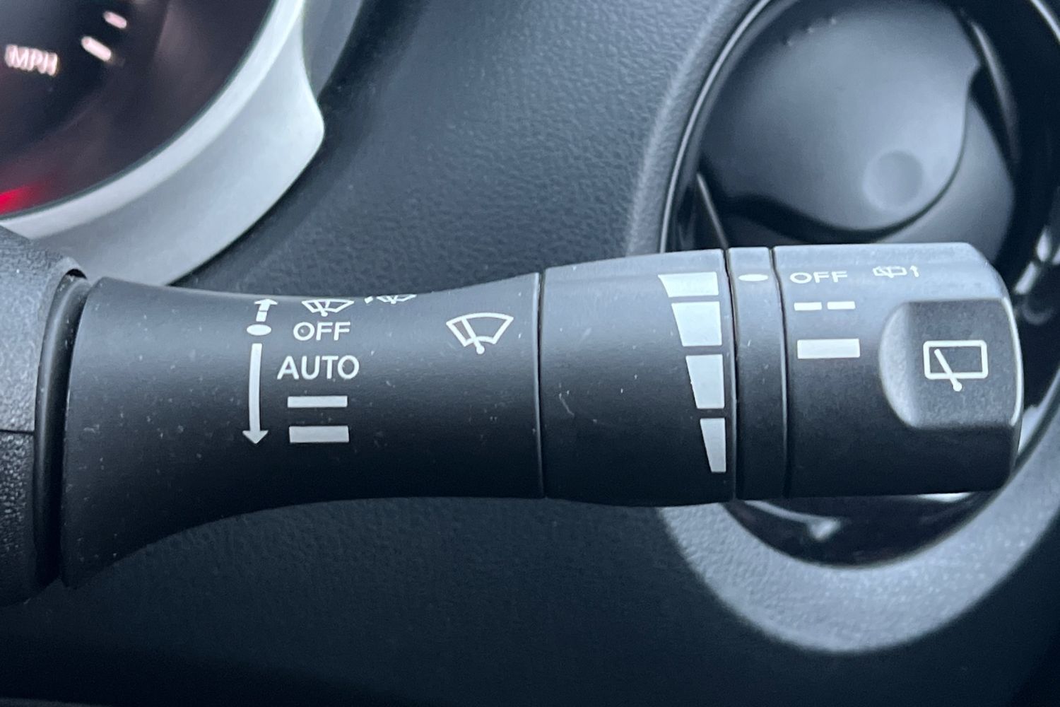 Used Nissan Juke 2018 for sale - 76876096: Photo 15