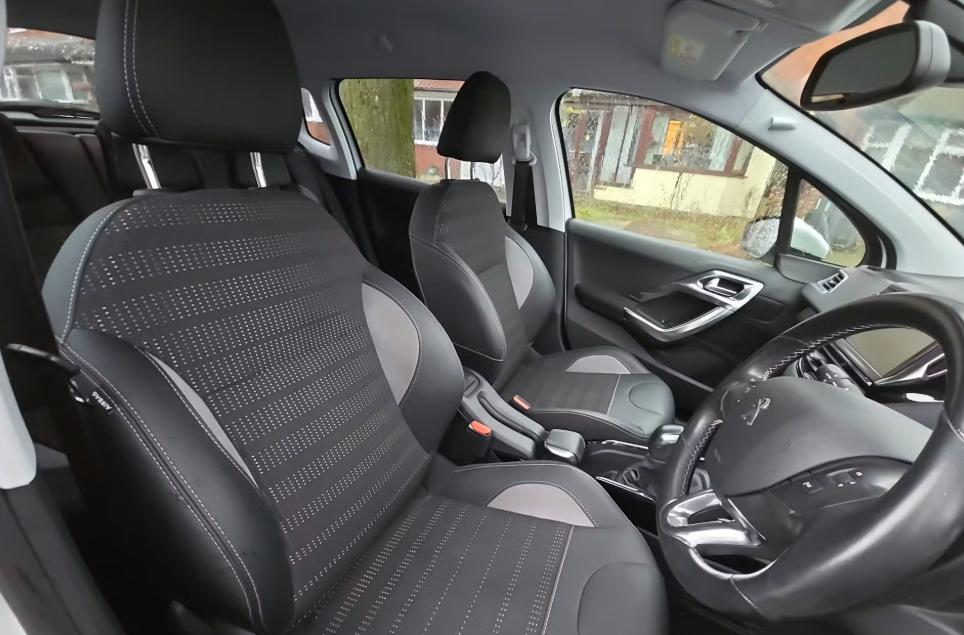 Used Peugeot 2008 2017 for sale - 78052784: Photo 5