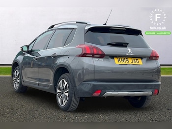 Used Peugeot 2008 2019 for sale - 77502177: Photo