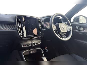 Used Volvo XC40 2022 for sale - 79805582: Photo