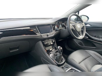 Used Vauxhall Astra 2019 for sale - 77226332: Photo