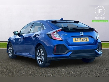 Used Honda Civic 2018 for sale - 76863374: Photo