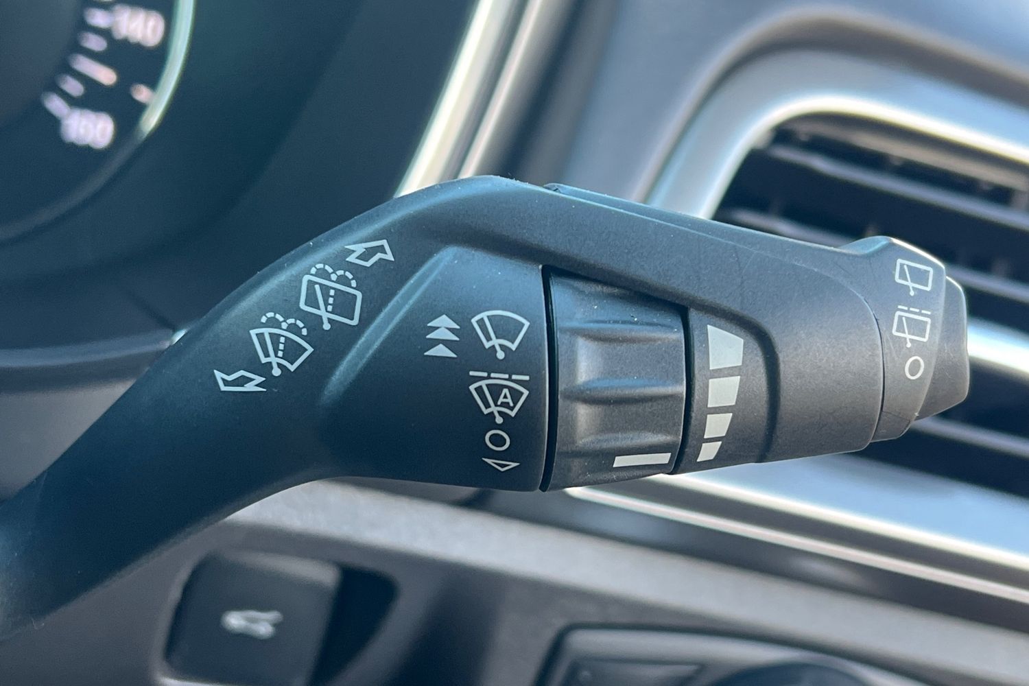 Used Ford Mondeo 2019 for sale - 76732530: Photo 18