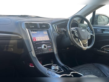 Used Ford Mondeo 2019 for sale - 76732530: Photo