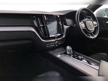 Used Volvo XC60 2019 for sale - 78466768: Photo