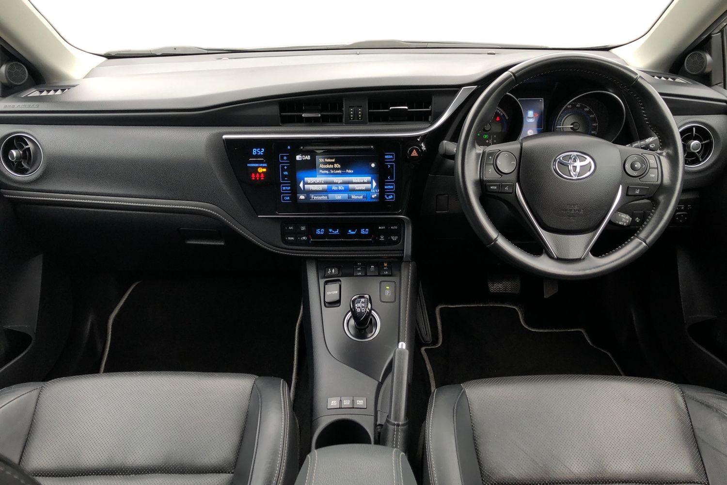 Used Toyota Auris 2018 for sale - 77779771: Photo 3