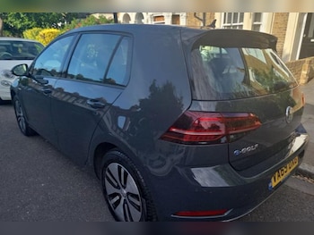 Used Volkswagen Golf 2020 for sale - 78829284: Photo