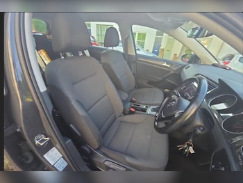 Used Volkswagen Golf 2020 for sale - 78829284: Photo