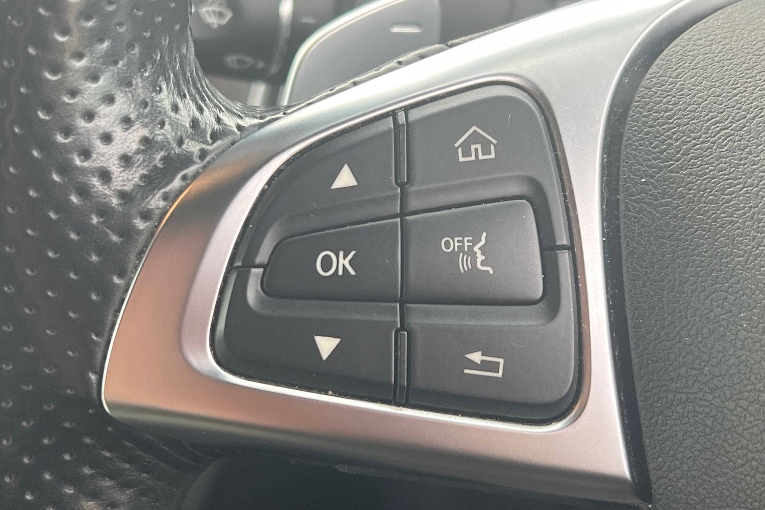 Used Mercedes-Benz C Class 2016 for sale - 77577799: Photo 13