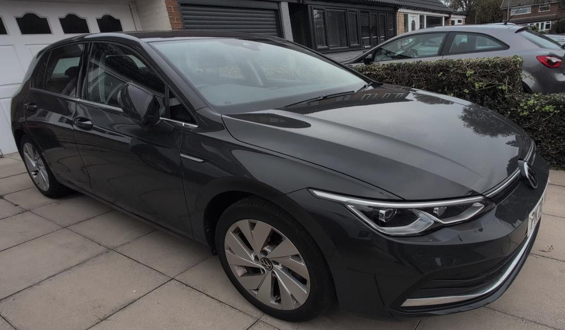 Used Volkswagen Golf 2020 for sale - 76515973: Photo 1