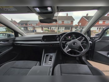 Used Volkswagen Golf 2020 for sale - 76515973: Photo