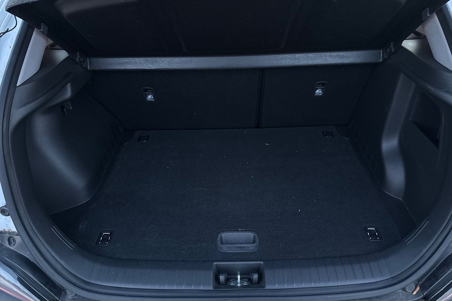 Used Hyundai KONA 2023 for sale - 76890299: Photo 18