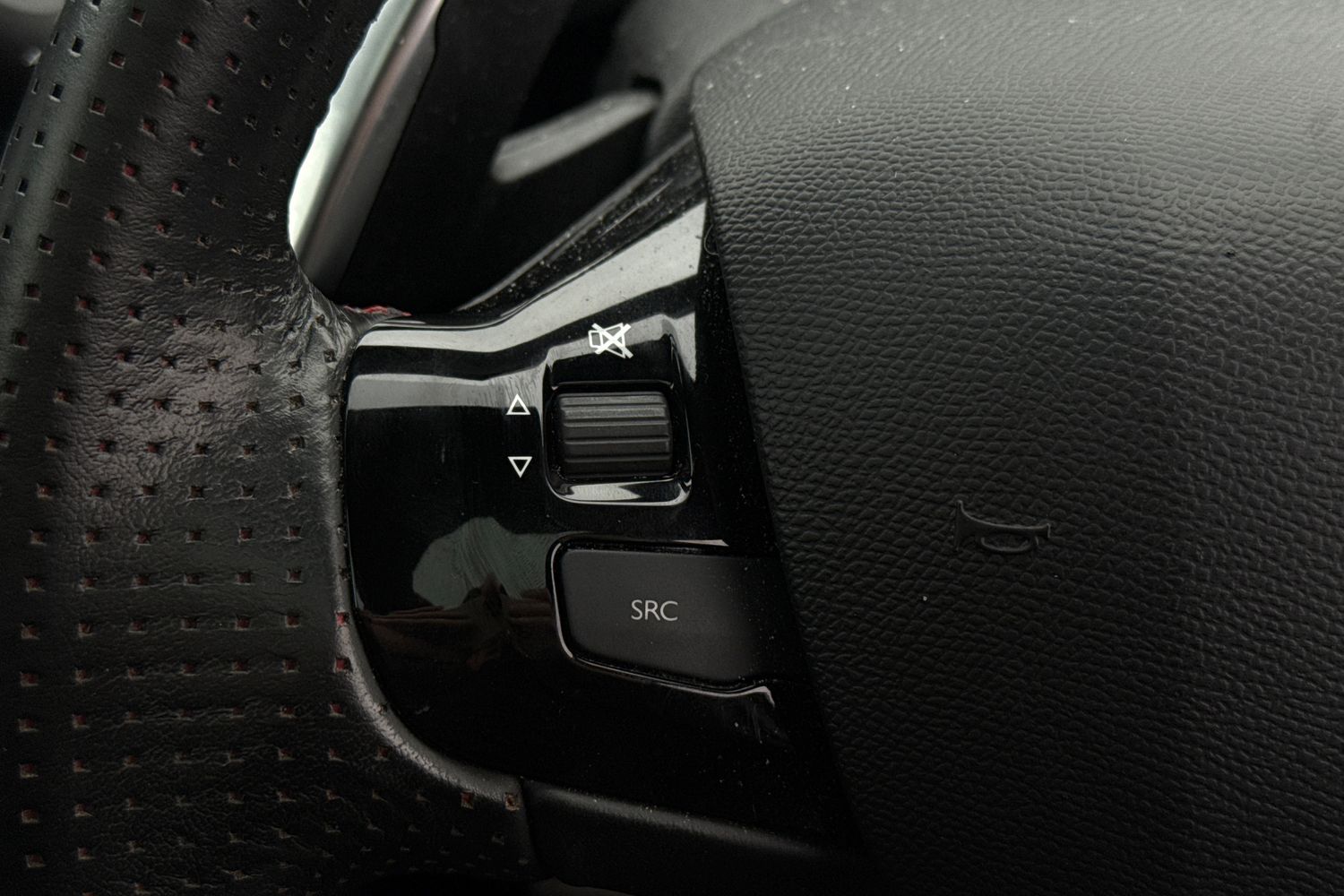 Used Peugeot 308 2019 for sale - 77361914: Photo 10