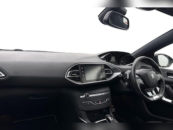 Used Peugeot 308 2019 for sale - 77361914: Photo