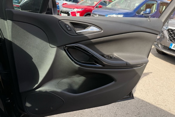 Used Vauxhall Astra 2018 for sale - 76311173: Photo 12