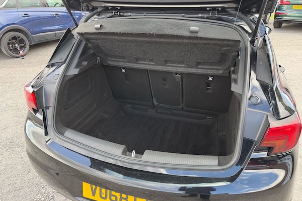 Used Vauxhall Astra 2018 for sale - 76311173: Photo 15