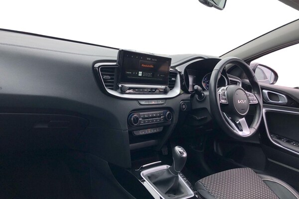 Used Kia XCeed 2022 for sale - 76232562: Photo 4