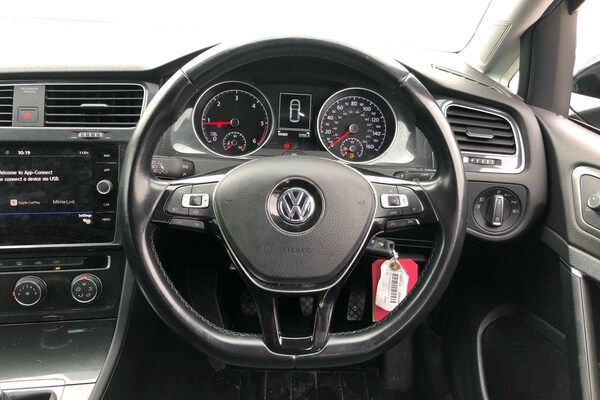 Used Volkswagen Golf 2020 for sale - 76280816: Photo 5
