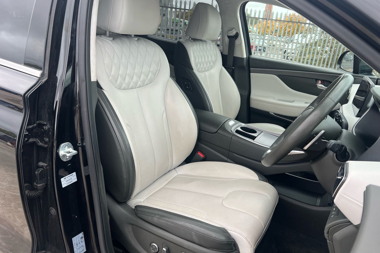 Used Hyundai Santa Fe 2023 for sale - 76017595: Photo 12