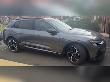 Used Audi e-tron 2021 for sale - 79845229: Photo