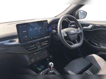 Used Ford Focus 2023 for sale - 79228252: Photo