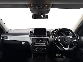 Used Mercedes-Benz GLE 2017 for sale - 77206726: Photo