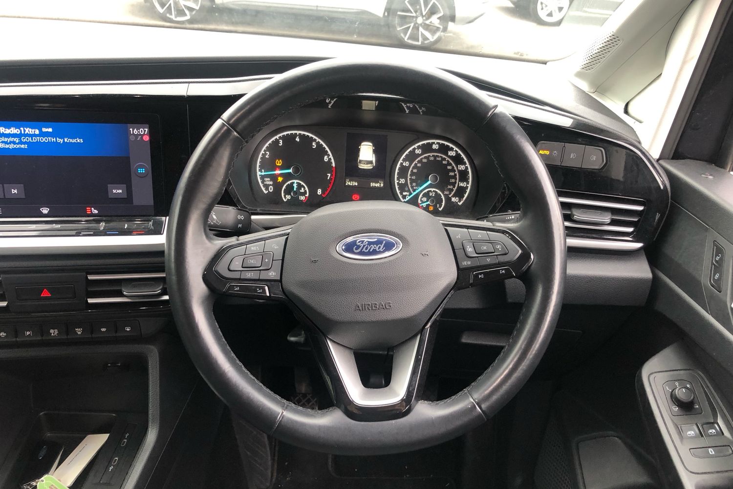 Used Ford Tourneo Connect 2023 for sale - 76133701: Photo 5