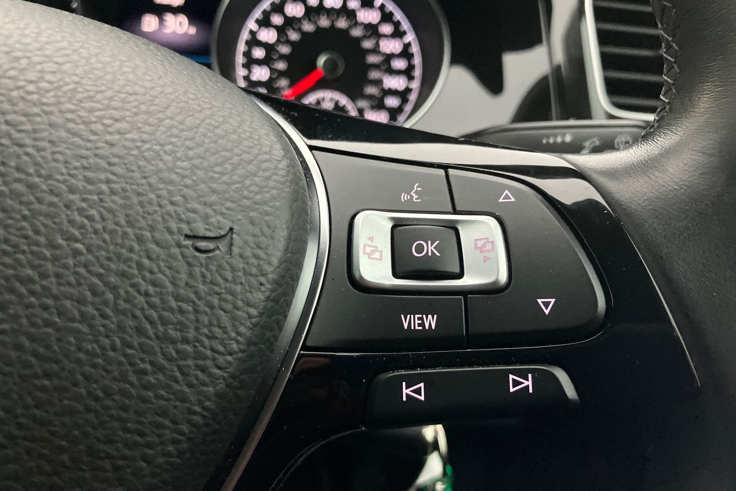 Used Volkswagen Golf 2018 for sale - 76985359: Photo 16