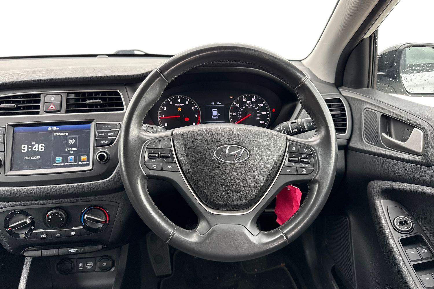 Used Hyundai i20 2019 for sale - 77636558: Photo 4