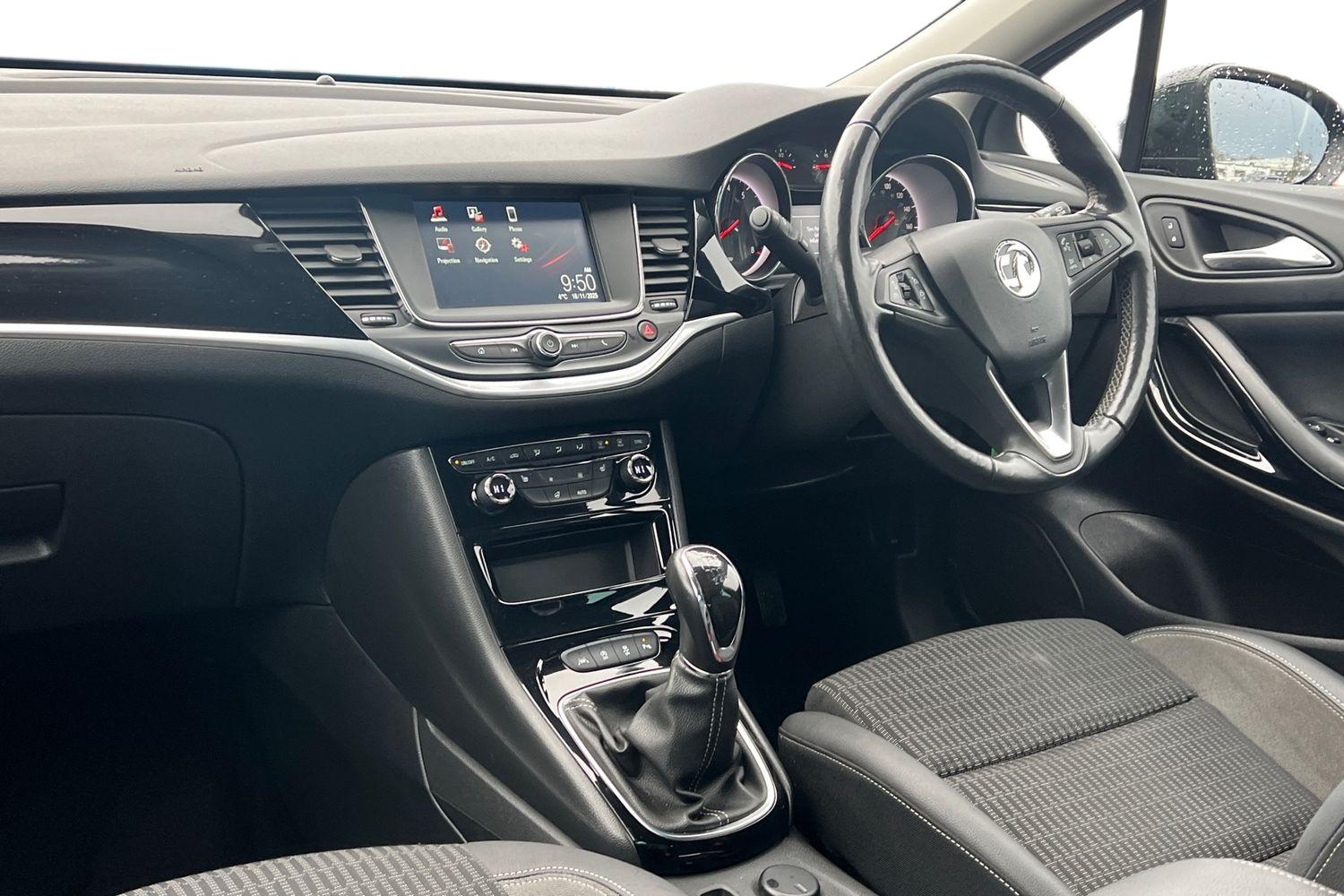 Used Vauxhall Astra 2021 for sale - 76610979: Photo 4