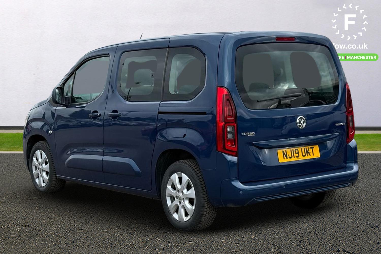 Used Vauxhall Combo Life 2019 for sale - 77515122: Photo 2