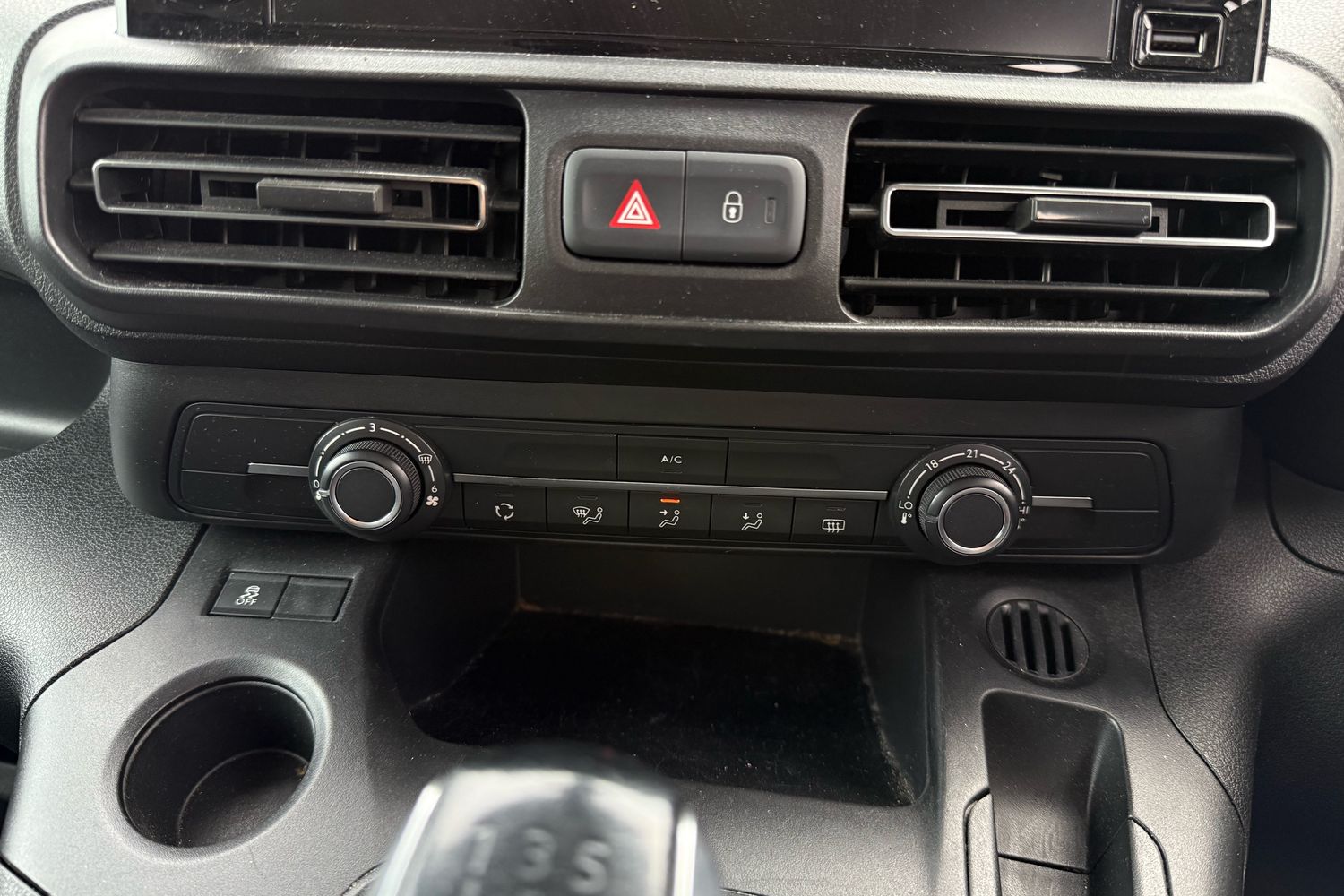 Used Vauxhall Combo Life 2019 for sale - 77515122: Photo 8