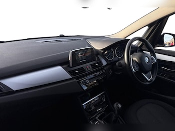 Used BMW 2 Series 2018 for sale - 76896267: Photo