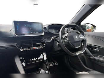 Used Peugeot 2008 2020 for sale - 79418831: Photo