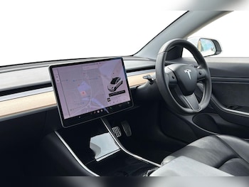 Used Tesla Model 3 2020 for sale - 79323789: Photo