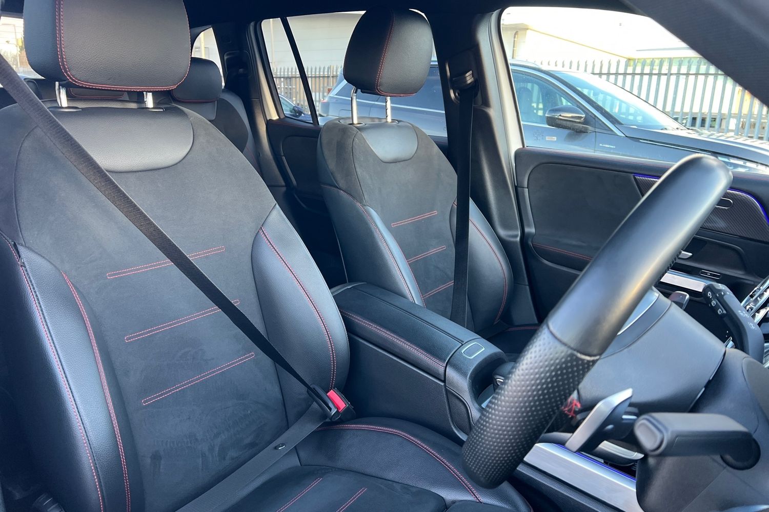 Used Mercedes-Benz GLB 2022 for sale - 76774548: Photo 19