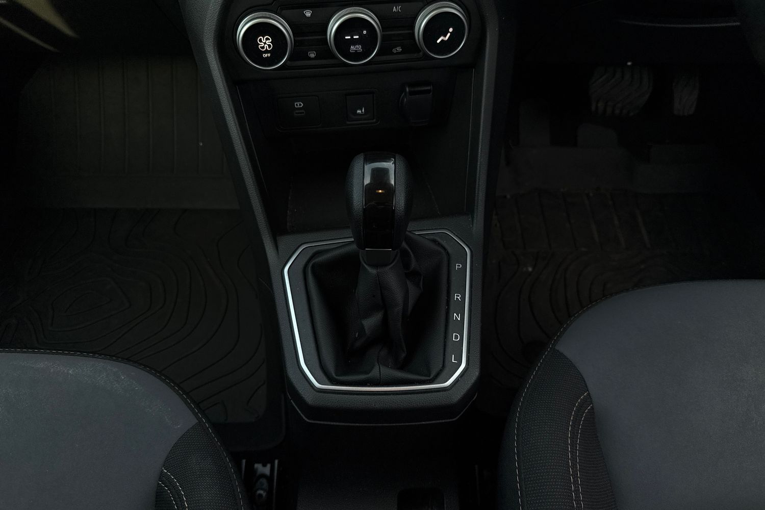 Used Dacia Sandero Stepway 2024 for sale - 77527631: Photo 8