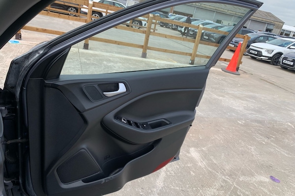Used Hyundai i20 2017 for sale - 76267954: Photo 12