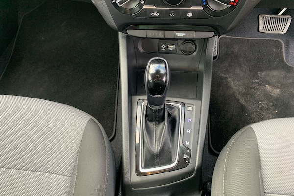Used Hyundai i20 2017 for sale - 76267954: Photo 8