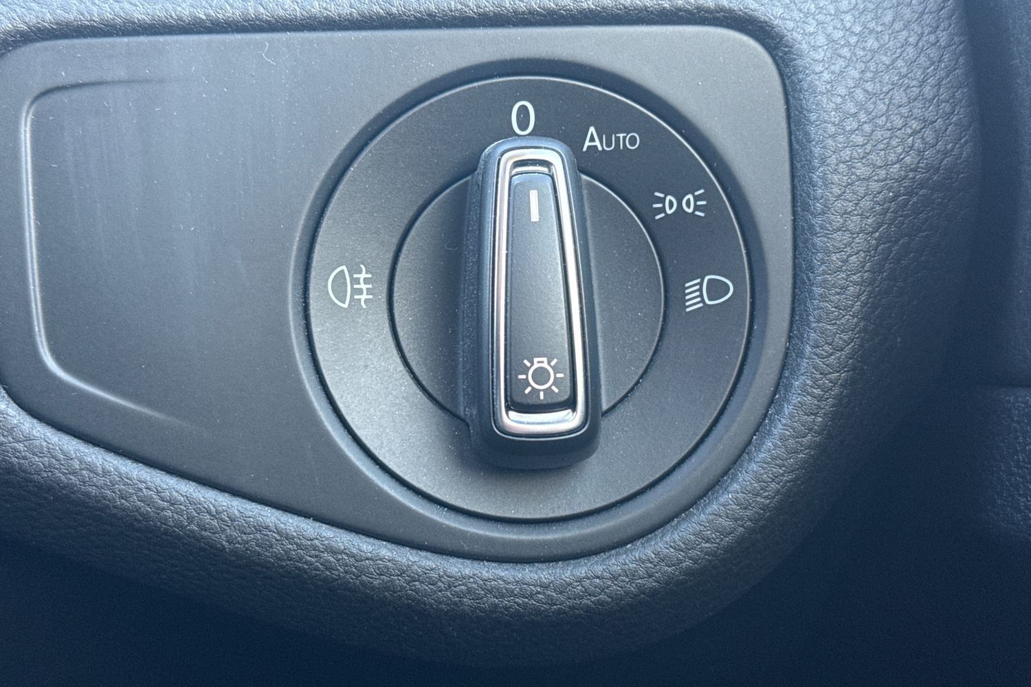 Used Volkswagen Golf 2020 for sale - 76685737: Photo 15