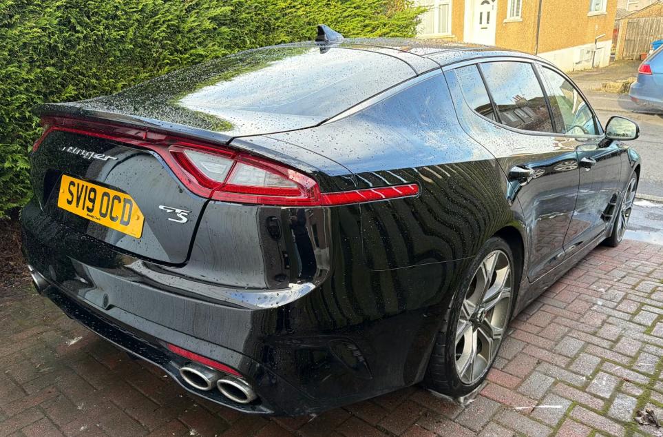 Used Kia Stinger 2019 for sale - 77692119: Photo 2