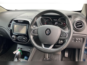 Used Renault Captur 2018 for sale - 75626201: Photo