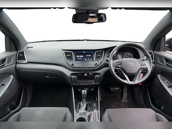 Used Hyundai TUCSON 2018 for sale - 75995993: Photo 2
