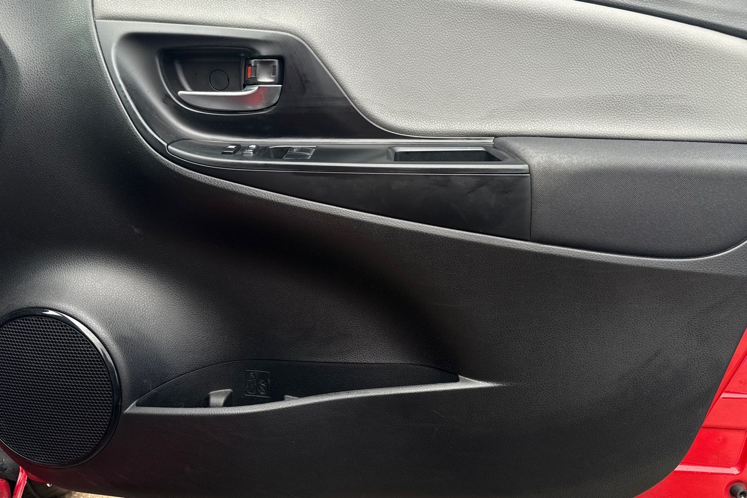 Used Toyota Yaris 2018 for sale - 77429435: Photo 14