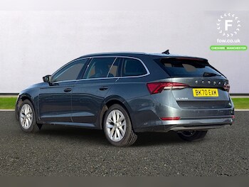 Used Skoda Octavia 2020 for sale - 76391010: Photo