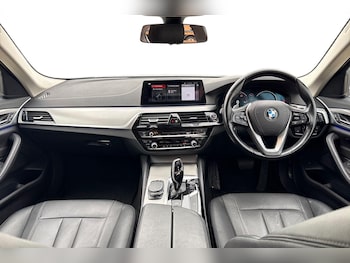 Used BMW 5 Series 2017 for sale - 77834921: Photo