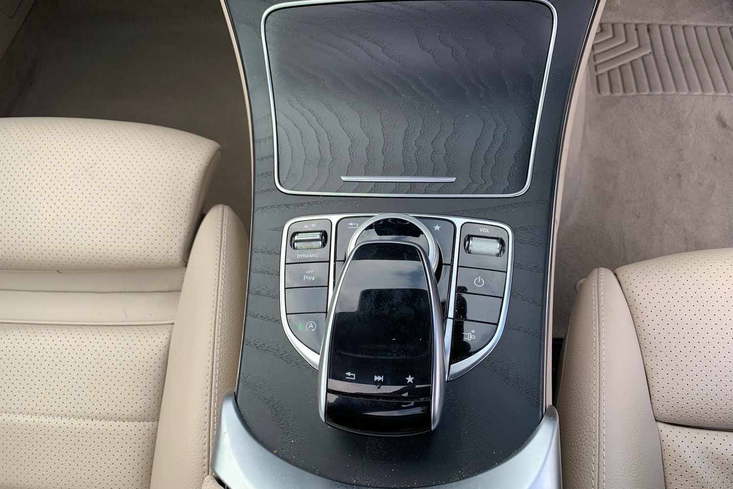 Used Mercedes-Benz C Class 2018 for sale - 76257063: Photo 8